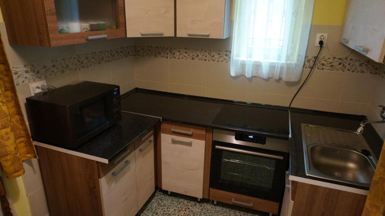 Sunny Apartman Nyíregyháza Zewnętrze zdjęcie